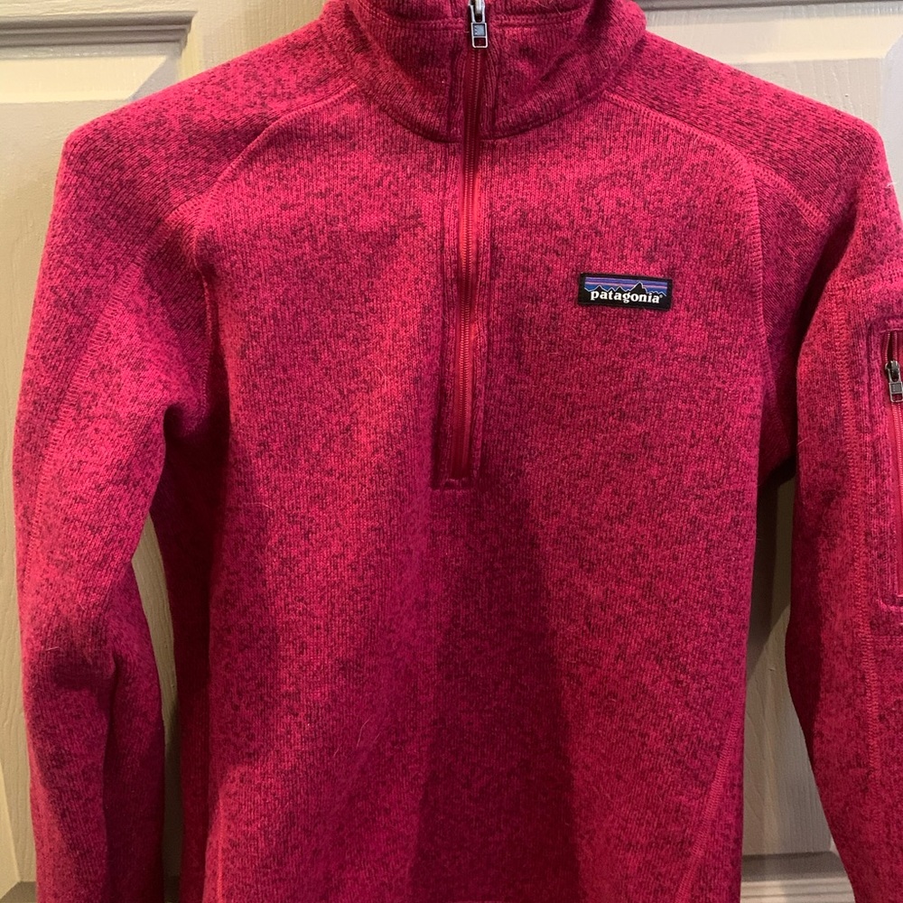 Pink Patagonia pull over